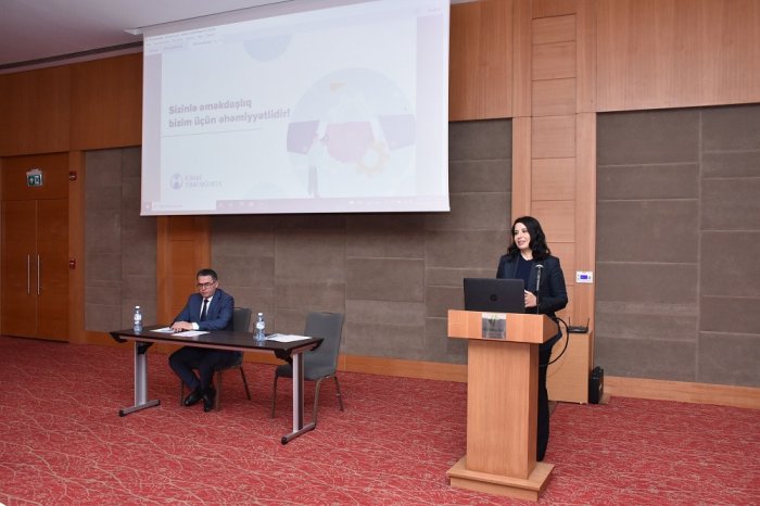 İcbari tibbi sığorta təlim keçirdi