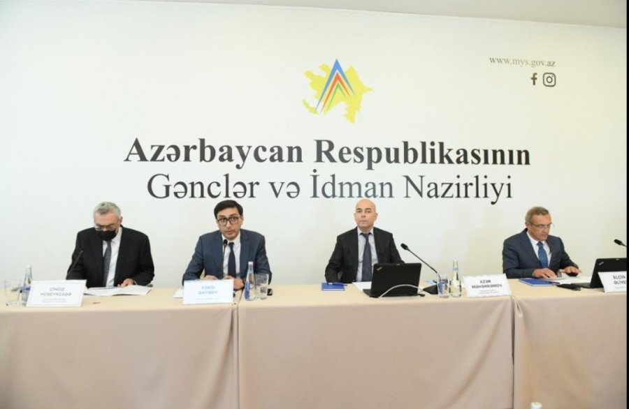 Triatlon Federasiyasına yeni prezident seçilib