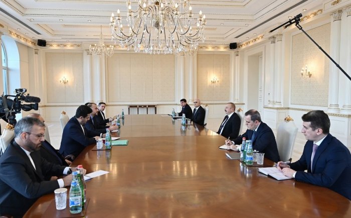    İlham Əliyev İranın xarici işlər nazirini qəbul edib  
   