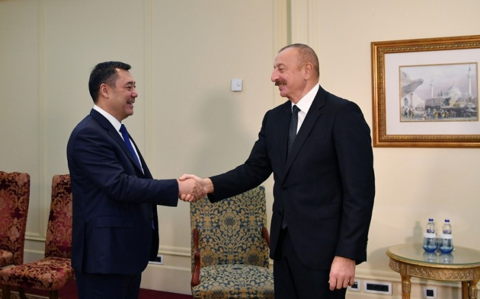   Kirgisische Leader gratulierte Präsident Ilham Aliyev  