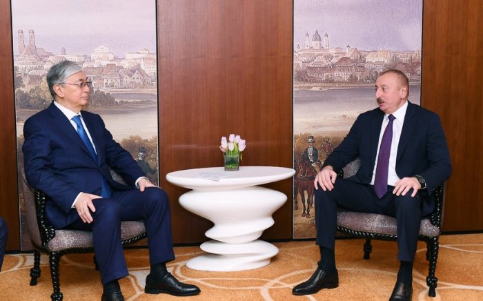  Qazaxıstan Prezidenti İlham Əliyevə zəng edib 
