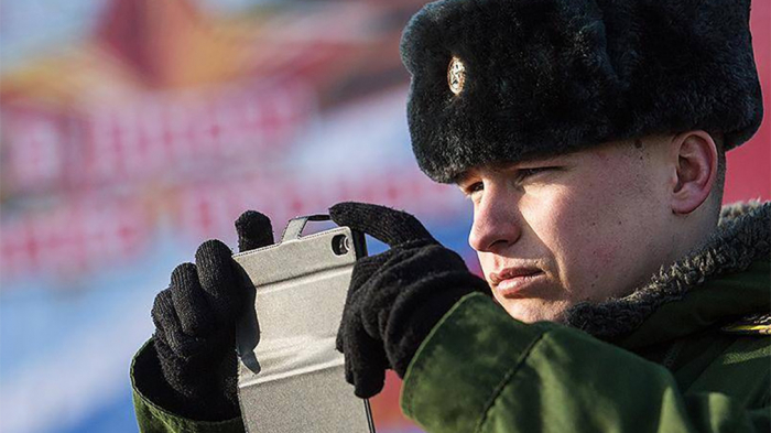 Rusiyada hərbçilər üçün xüsusi smartfonlar hazırlanıb