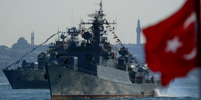      Bloomberg:    "Türkiyə Kiyevə görə Rusiya ilə müharibə aparmayacaq"   