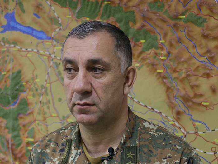 Ermənistanda baş qərargah rəsinin müavini işdən çıxarıldı