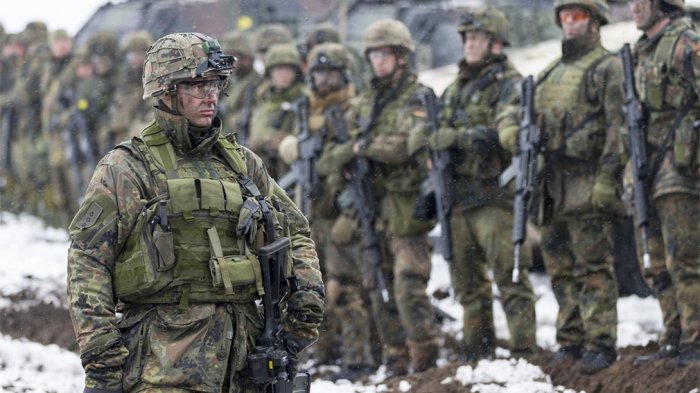 NATO Rusiyaya görə döyüş hazırlığını artırıb