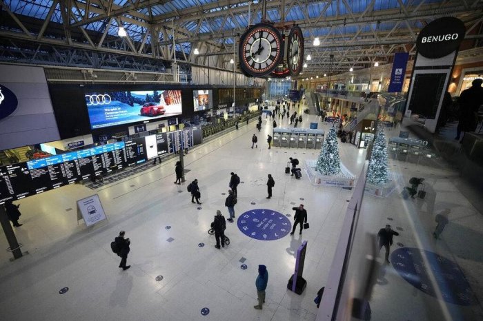 Londonda “omikron” ştamına görə fövqəladə vəziyyət elan edilib