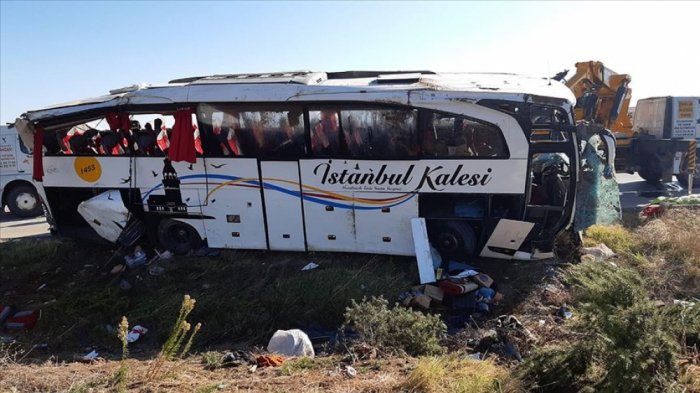 Türkiyədə avtobus aşıb, 6 sərnişin ölüb