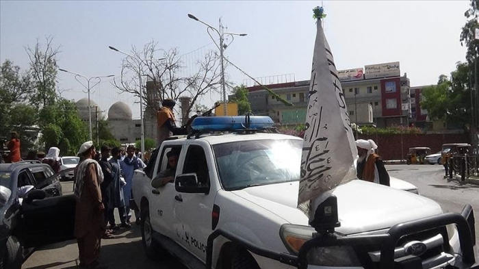 Taliban Əfqanıstanda iki nazirliyi ləğv edib