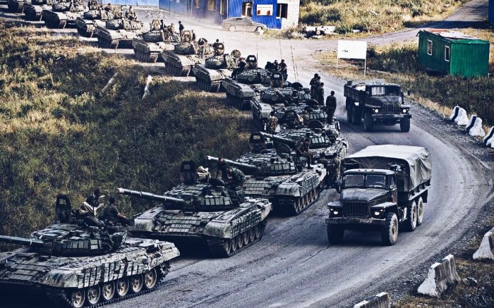   "Ukrayna sərhədinə toplanan rus hərbçilərin sayı 190 minə çatdı"-   CNN      