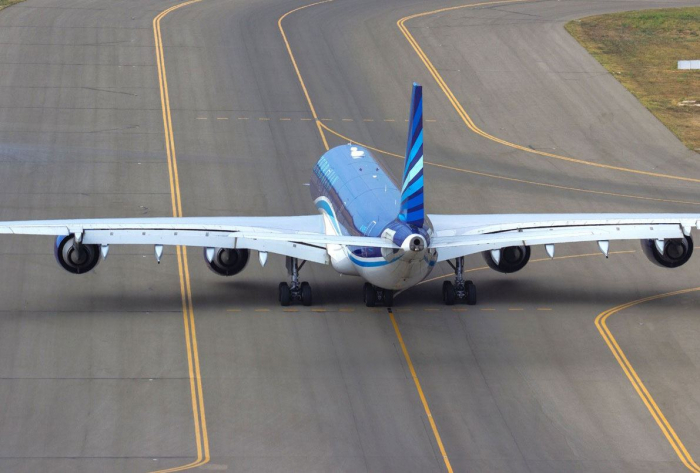  Azerbaijan Airlines cancels flights to Almaty 