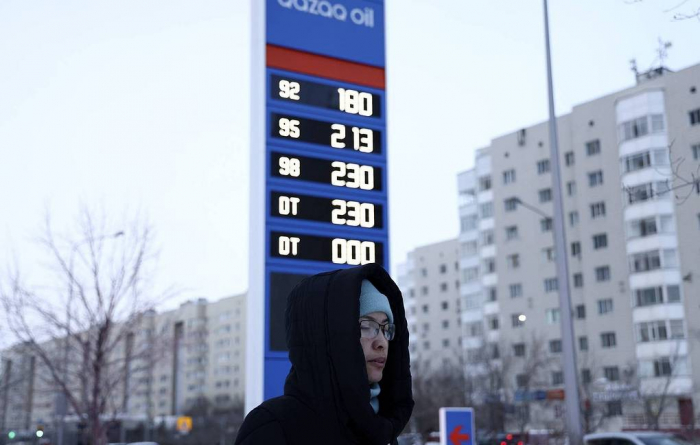 Kazakh government introduces temporary state control of fuel prices, utility rates
 