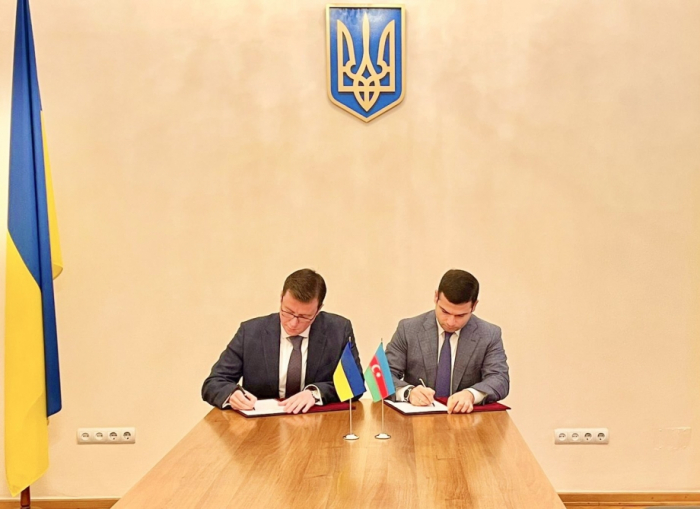 La Agencia de Desarrollo de la Pequeña y Mediana Empresa de Azerbaiyán y UkraineInvest firman un acuerdo de cooperación
