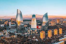 Bakú acoge la conferencia "El papel de la capacidad empresarial femenina en el desarrollo económico de Karabaj y Zangezur Oriental"