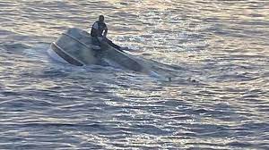Un naufragio frente a las costas de Florida deja 38 desaparecidos y cinco fallecidos