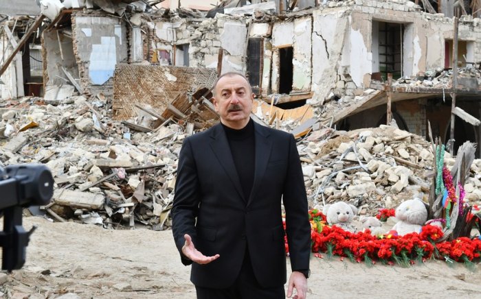    "Serjik Sarkisyan və Robert Köçəryan Xankəndidən qorxaqcasına, dovşan kimi qaçmışdılar" -    Prezident      