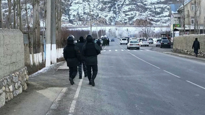   Qırğızıstan-Tacikistan sərhədində atışma:  17 nəfər yaralanıb+YENİLƏNİB  