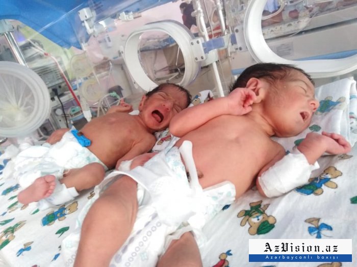   İlin ilk əkizlərinə Heydər və İlham adı verildi-    FOTO      