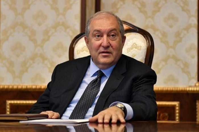     Ermənistan Prezidenti istefa verdi      
