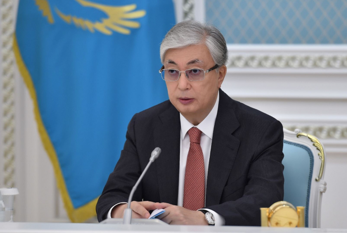 Kazakh president holds meeting of operational headquarters 