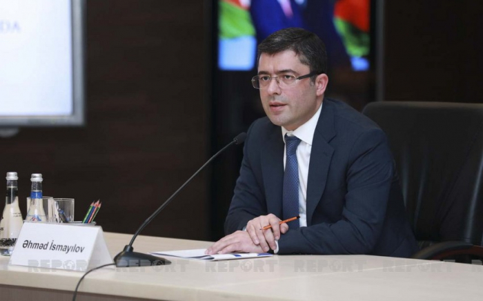       MEDİA-nın rəhbəri:    "Yeni qanun jurnalistlərə güzəşt və imtiyazlar üçün hüquqi əsas yaradacaq"   