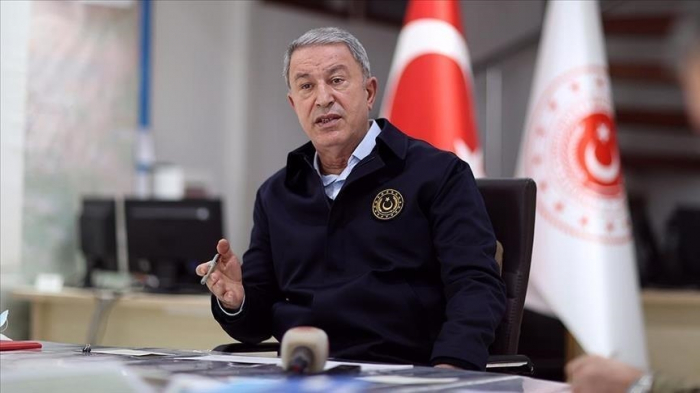 Le ministre turc de la Défense annonce la neutralisation de 18 terroristes en Syrie