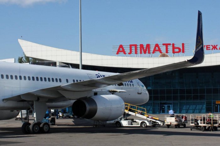 Almatı aeroportu bağlanıb