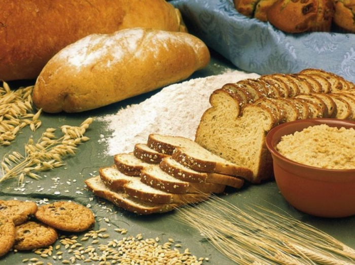 Se fija el límite del precio de la harina y el pan en Azerbaiyán