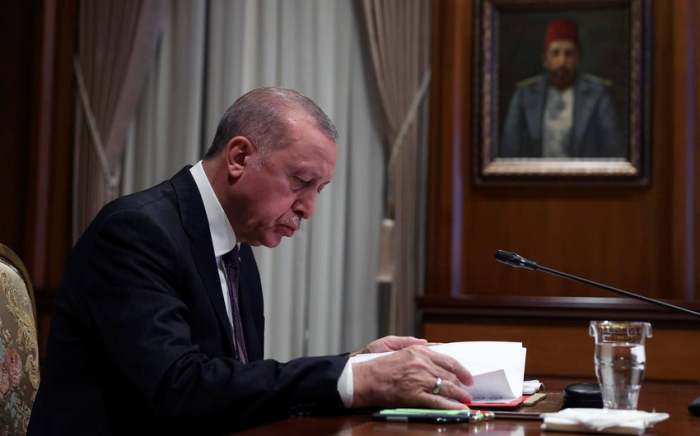    Ərdoğan Türkiyə - Azərbaycan arasında təbii qaza dair Memorandumu təsdiqləyib   