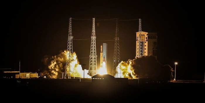 İranın kosmosa buraxdığı raket faydalı yükü orbitə çıxara bilməyib