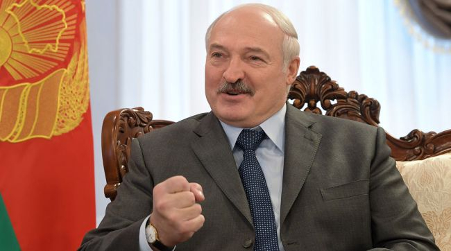 Lukaşenko Tokayevlə müzakirələr aparıb 