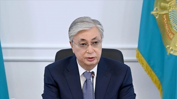   Le Parlement kazakh approuve le projet de loi abolissant les pouvoirs présidentiels de Nazarbaïev  