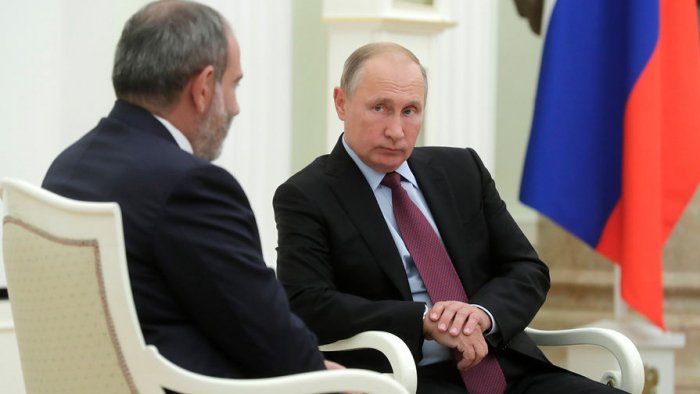    Putin və Paşinyan Qazaxıstanı müzakirə edib   