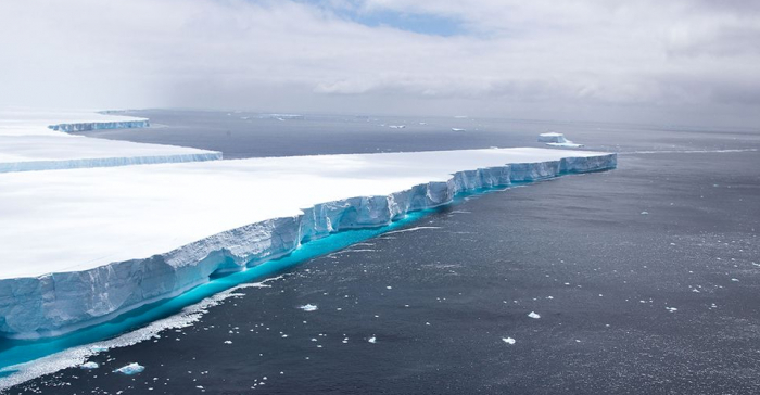    Ən böyük aysberq əriyib:   1 trilyon ton buz yoxa çıxıb      
