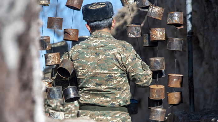 Ermənistan hökumətindən hərbçilərə peyvənd qadağası