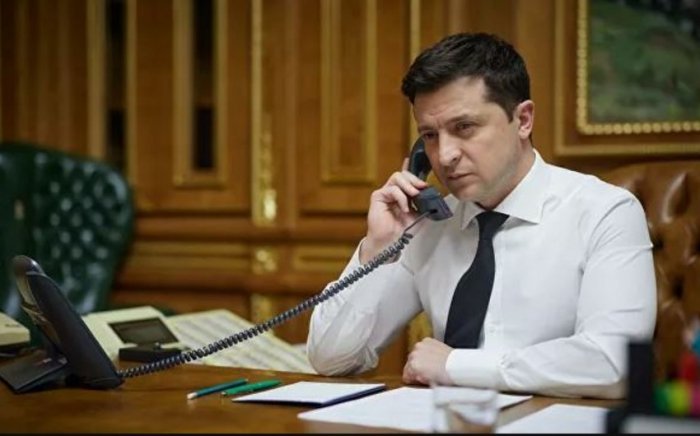    "Əliyevə dedim ki, neft sarıdan çətinliyimiz var" -     Zelenski      