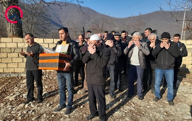    II Dünya müharibəsində ölən şəxsin nəşi 80 il sonra Azərbaycana gətirildi -    Fotolar  
      