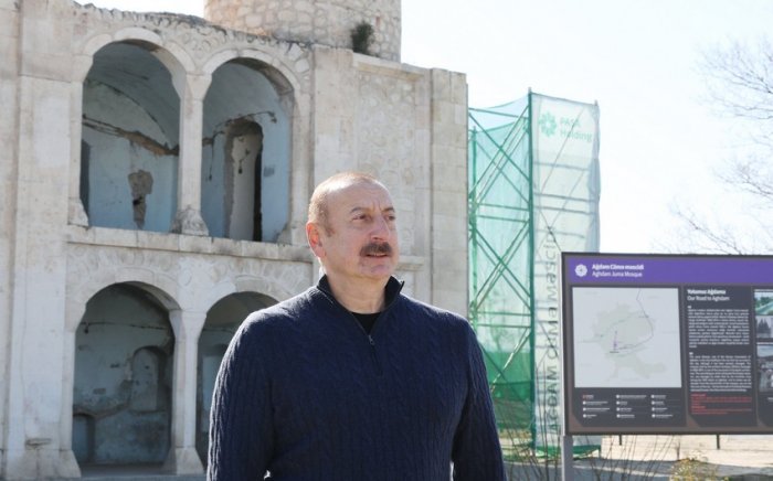  İlham Əliyev:  "Sülh müqaviləsi imzalanmalıdır"