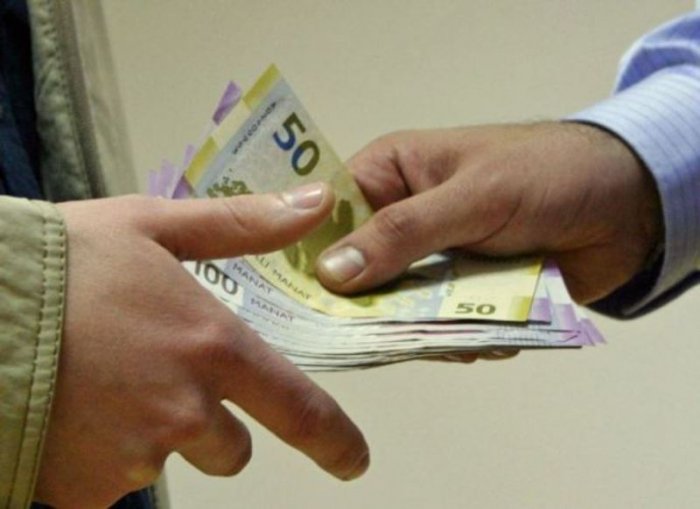    Hədə-qorxu gəlib pul istəyən "jurnalist" saxlanıldı     