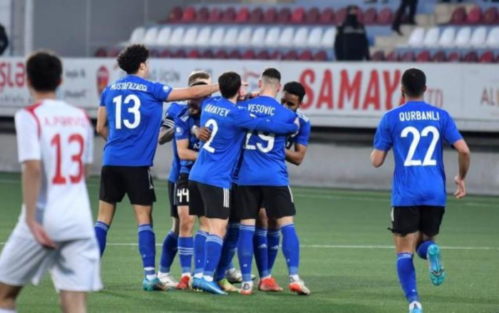 "Qarabağ" darmadağınla yarımfinalda -    Azərbaycan kuboku     
