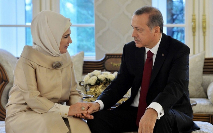 Turkish president and first lady experiencing 