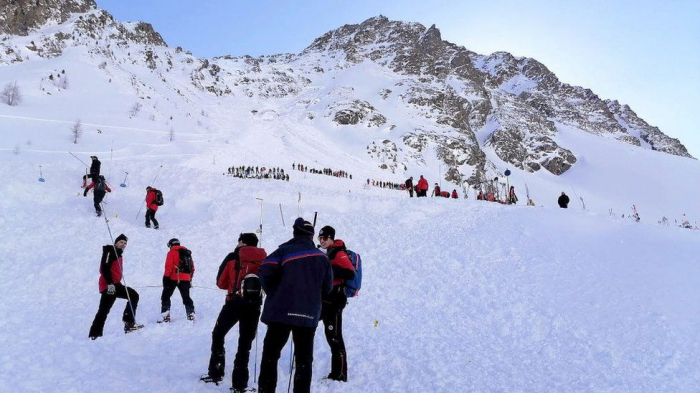 Austria on high alert after series of deadly avalanches