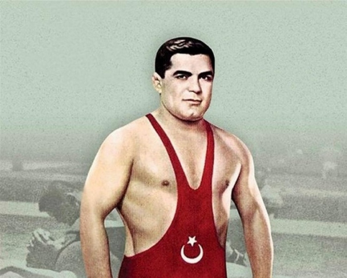Luchadores grecorromanos de Azerbaiyán competirán por las medallas en el torneo de Estambul