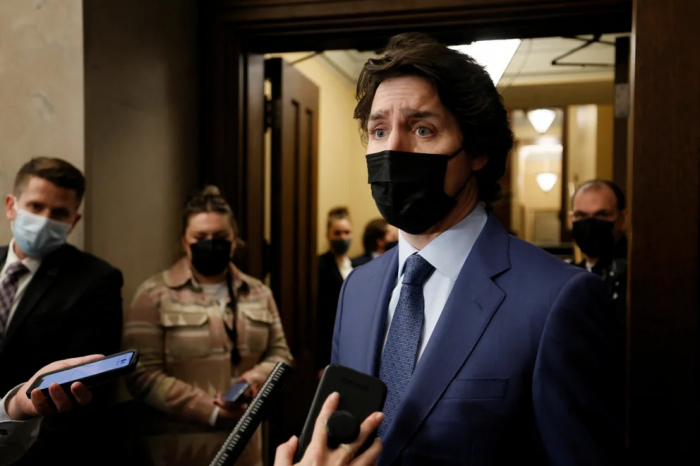 Justin Trudeau convocó un gabinete de crisis para tratar las protestas del movimiento antivacunas