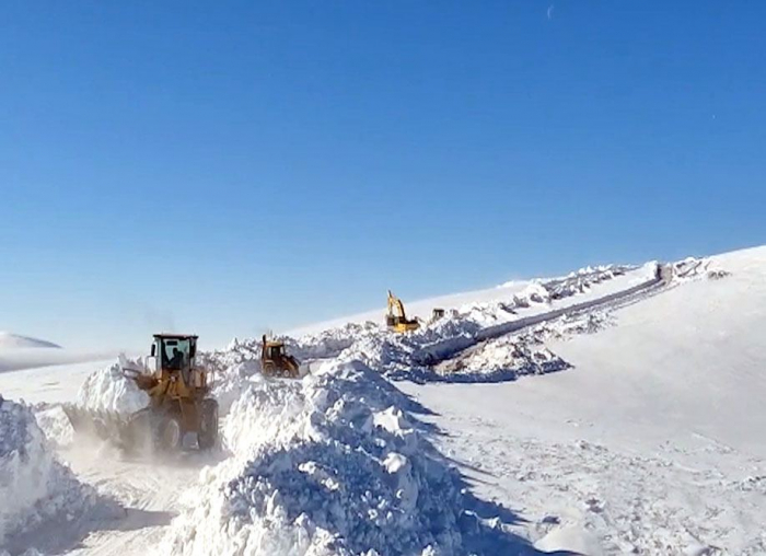 Aserbaidschan leistet technische Unterstützungsdienste in der Region Karabach