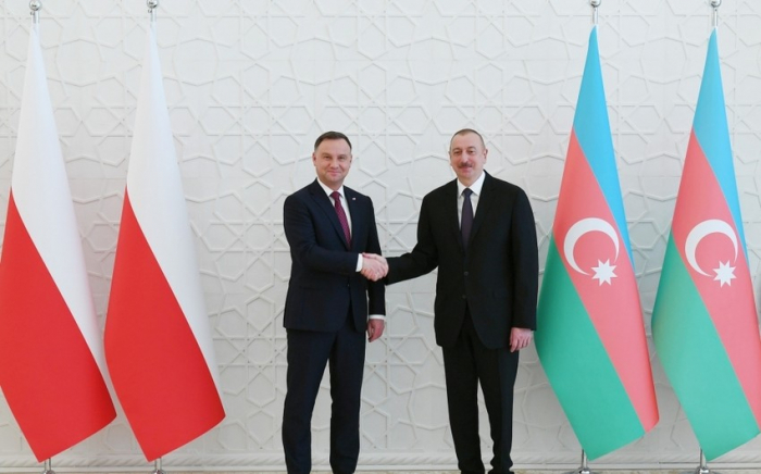  Azerbaijani, Polish presidents hold phone talk 