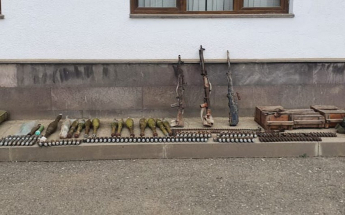   Localizadas las armas y municiones abandonadas por armenios en territorios liberados  
