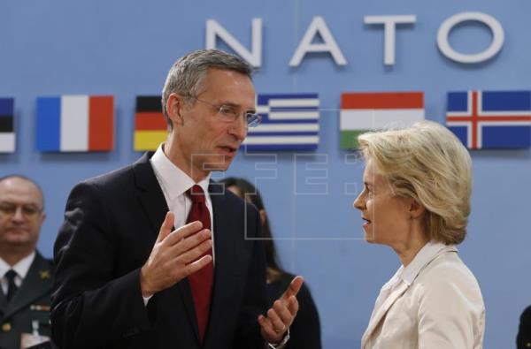 Von der Leyen y Stoltenberg reafirman unidad en disuación y respuesta a Rusia