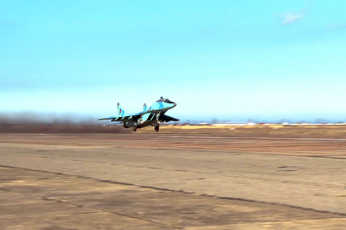  Aserbaidschan startet MiG-29  - VIDEO  