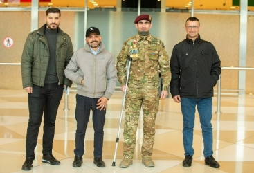 إرسال 4 جرحى آخرين من المحاربين الاذربيجانيين لتلقي الشفاء في تركيا