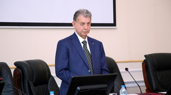   "Koronavirusa yoluxduğum üçün AMEA-nın iclasında olmayacam"-    Akif Əlizadə      